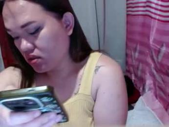 callme_mama webcam model stream image