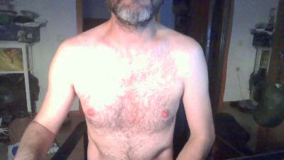 muy__versatil webcam model stream image