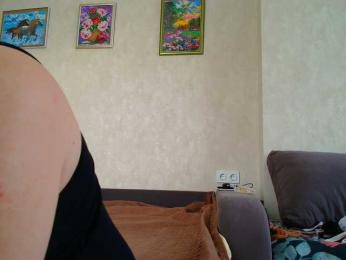_Brionia_ webcam model stream image