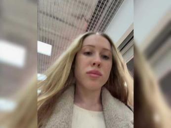 LiiBaby webcam model stream image