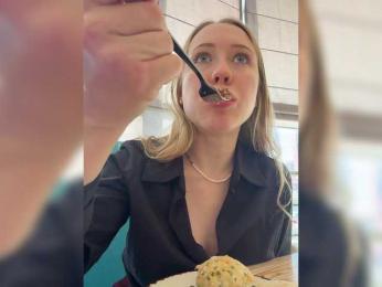 LiiBaby webcam bongacams model stream image