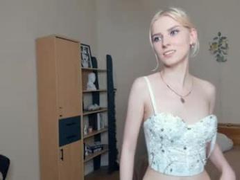 arlavitullo webcam model stream image