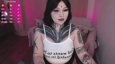 tradishka webcam model stream image