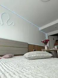 streetdoll webcam model stream image