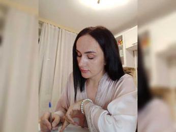 MILEEDI webcam bongacams model stream image