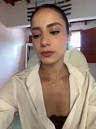 Ale_Lewis webcam model stream image