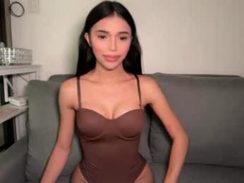 zoe_hermes webcam model stream image