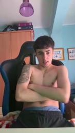Alvaroguisan webcam model stream image