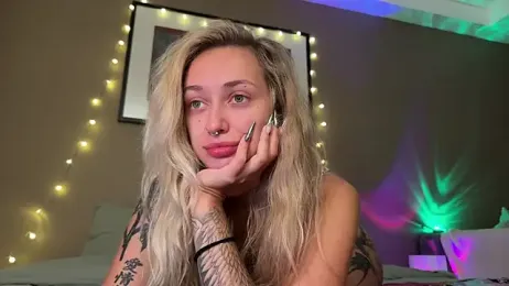 _Kiss_me_hard_ webcam model stream image