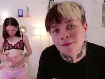 kamakur_a webcam model stream image
