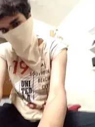 yourruru webcam model stream image