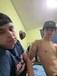 hotttboyyy18 webcam model stream image