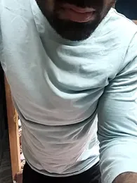 Dilkash77719 webcam model stream image