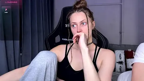 cutemilana_sexwife webcam model stream image