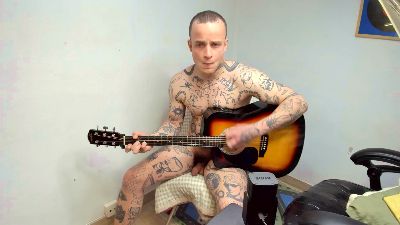 Layneinchains webcam model stream image