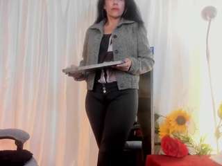 girasol-walton webcam model stream image