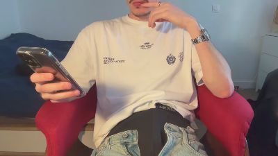 jules300 webcam cam4 model stream image