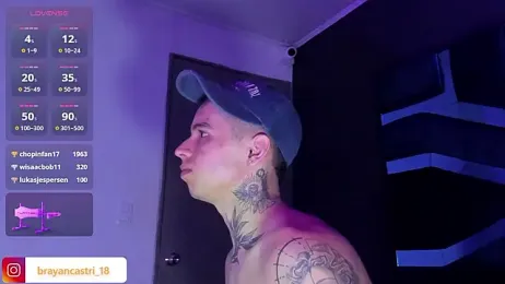 Ian_Castillo_ webcam model stream image