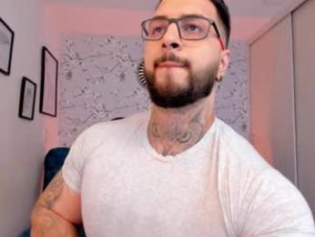 max_dic1 webcam model stream image