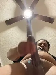 Tahj7 webcam model stream image