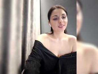 -Lili webcam bongacams model stream image