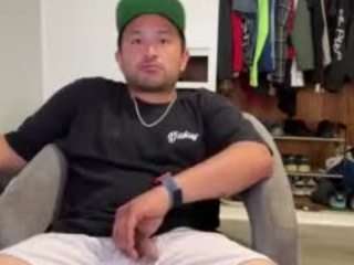 chefcocckkhuge webcam model stream image