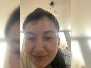 KatrinZeta webcam model stream image