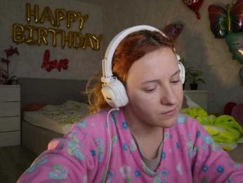 SimaGoldy webcam bongacams model stream image