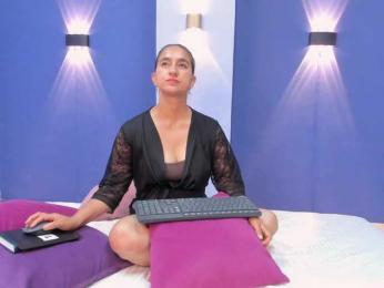 Maya369 webcam model stream image