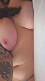 Lacey01up webcam model stream image