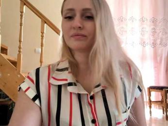 Lika-Doll webcam bongacams model stream image