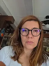 Lina_lou4 webcam model stream image