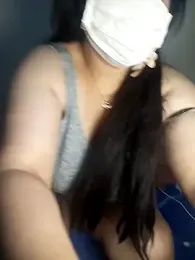 fati35flou webcam model stream image
