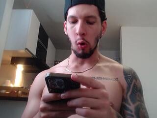 Andrew Mathews webcam model stream image
