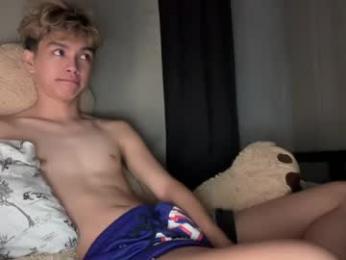 camwithethan webcam model stream image