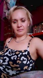 elie64 webcam model stream image