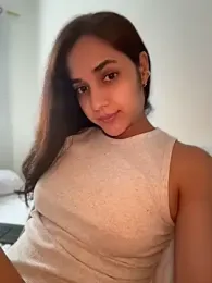 __amcutefatima webcam stripchat model stream image