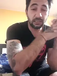 Emanuel-chriss webcam model stream image