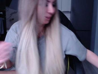 blondalina webcam bongacams model stream image