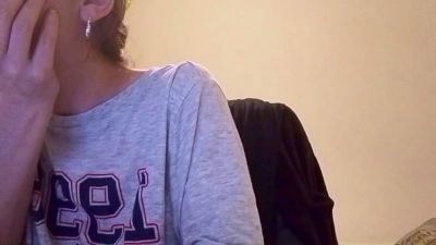 Larafoxok webcam cam4 model stream image