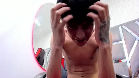 MikeHunteer webcam model stream image