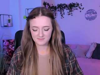 luna-berryy webcam model stream image
