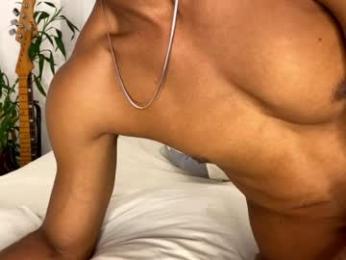 im_emmaof webcam model stream image