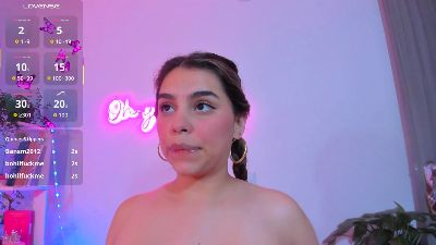 Crisbellopez webcam model stream image