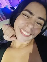 Sara-215 webcam stripchat model stream image