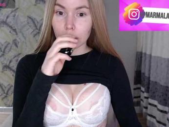 Marmalade_Fox webcam model stream image