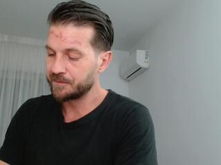 Hadess webcam model stream image