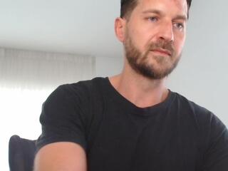 Hadess webcam model stream image