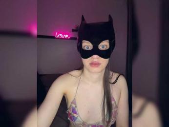 Tvoi-kumiry webcam bongacams model stream image