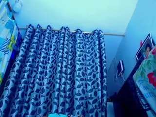 paula-hotxxx webcam model stream image